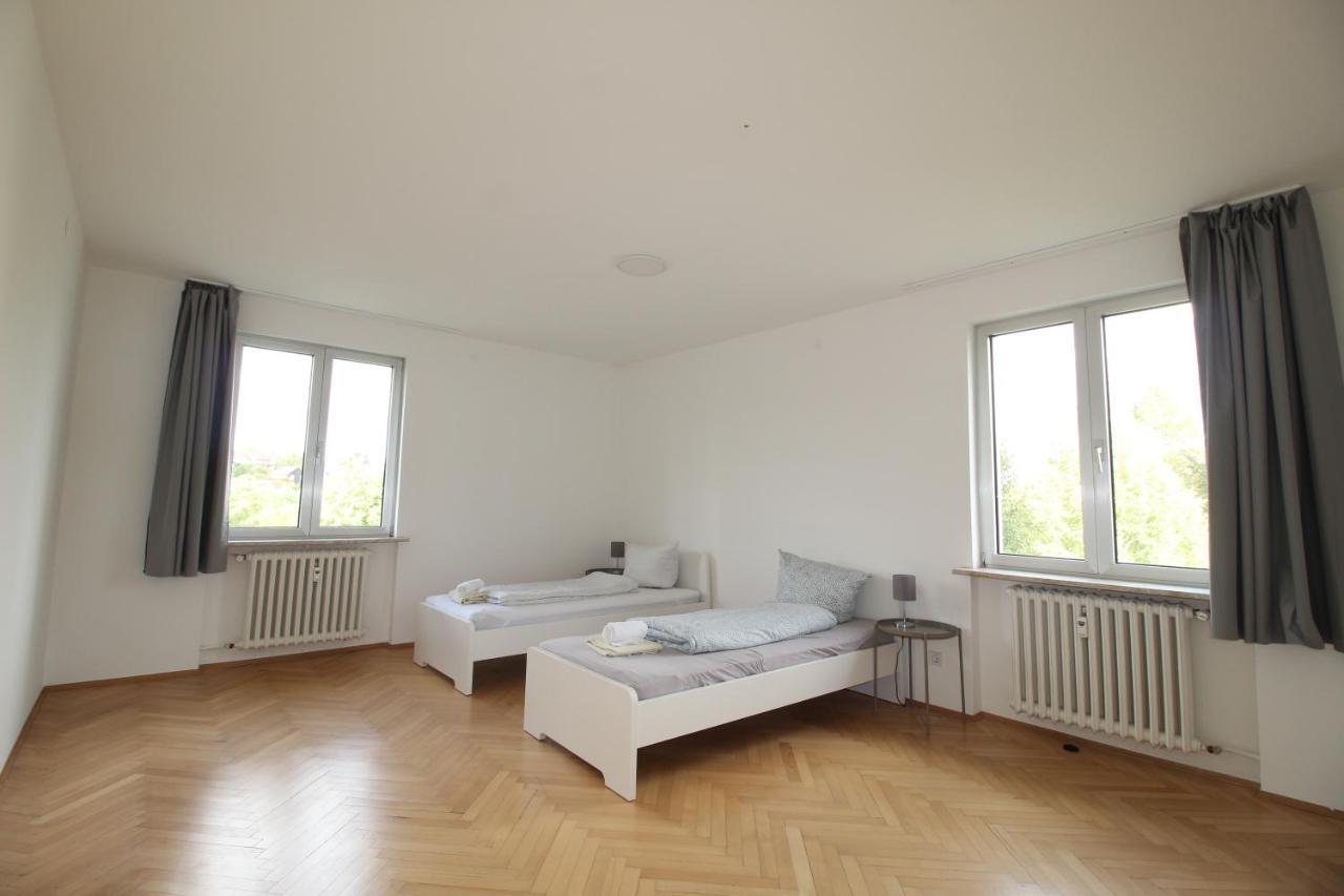 Apartmenthaus Kitzingen - Grosszuegige Wohnungen Fuer Je 6 Personen Mit Balkon Экстерьер фото